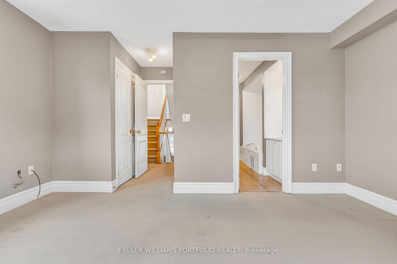 9A Woodfield Rd Road - Greenwood-Coxwell Att/Row/Townhouse, 2 Bedrooms (E12332525)# - 17