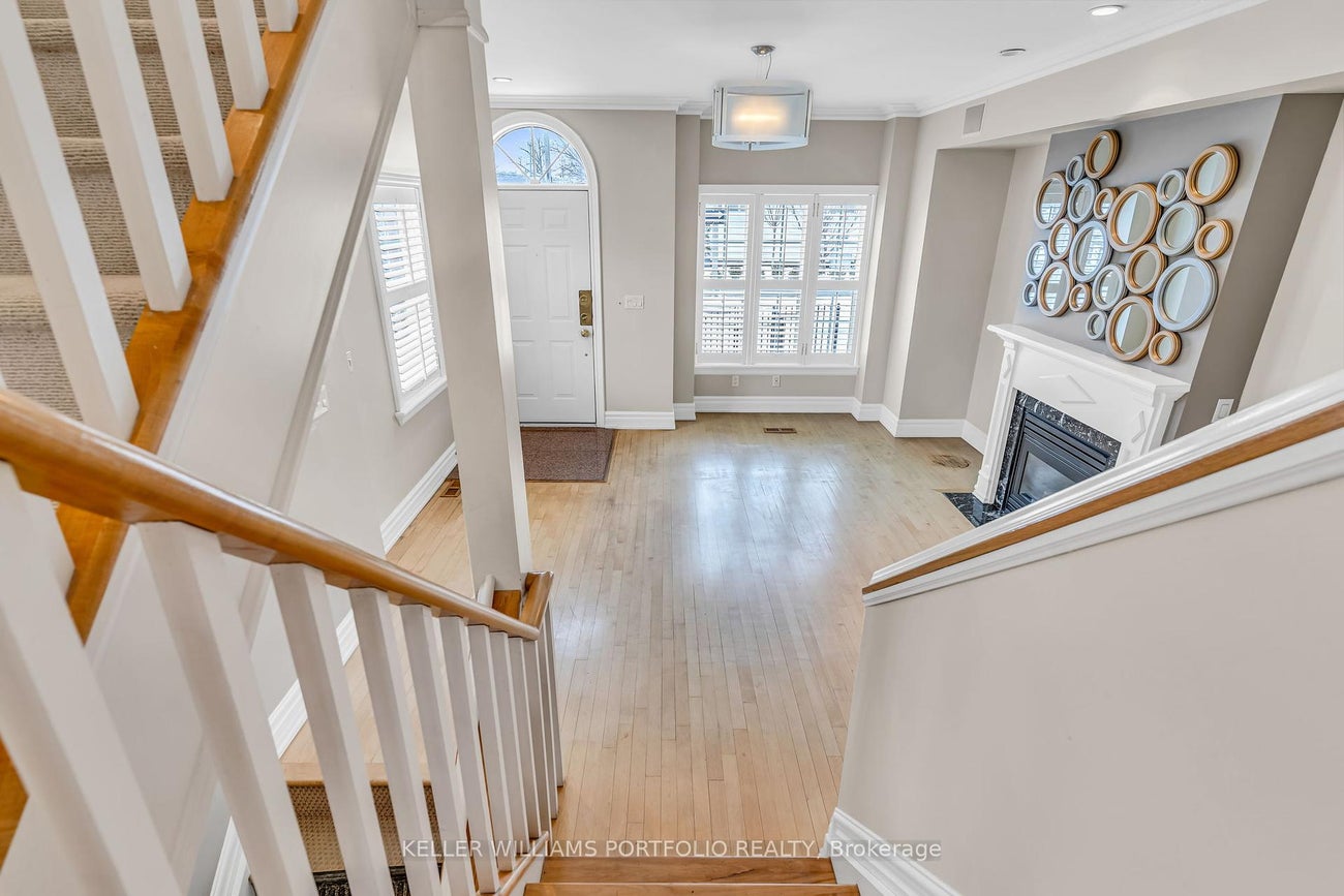 9A Woodfield Rd Road - Greenwood-Coxwell Att/Row/Townhouse, 2 Bedrooms (E12332525)# - 6