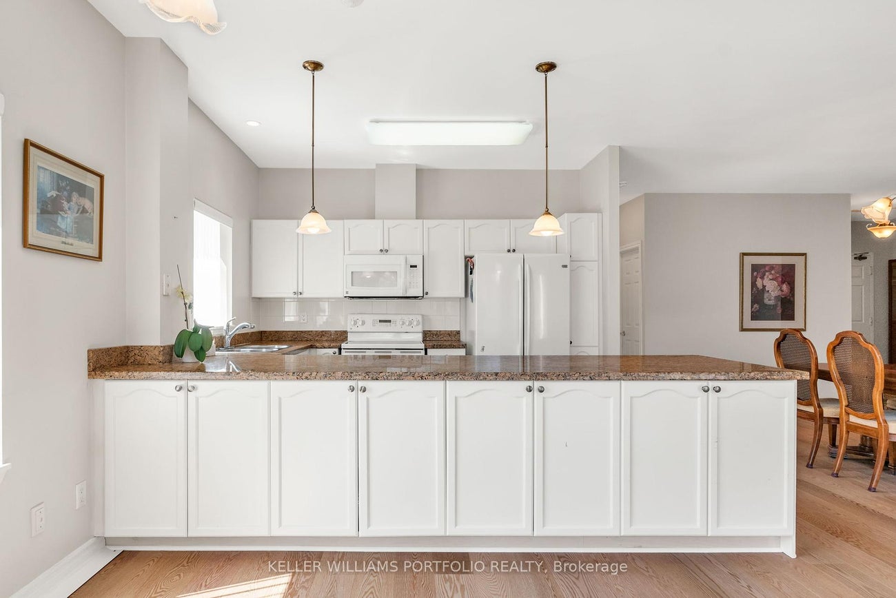 222 - 33 Wallace Street W - West Woodbridge Condo Apartment for Sale, 2 Bedrooms (N12105496) #8
