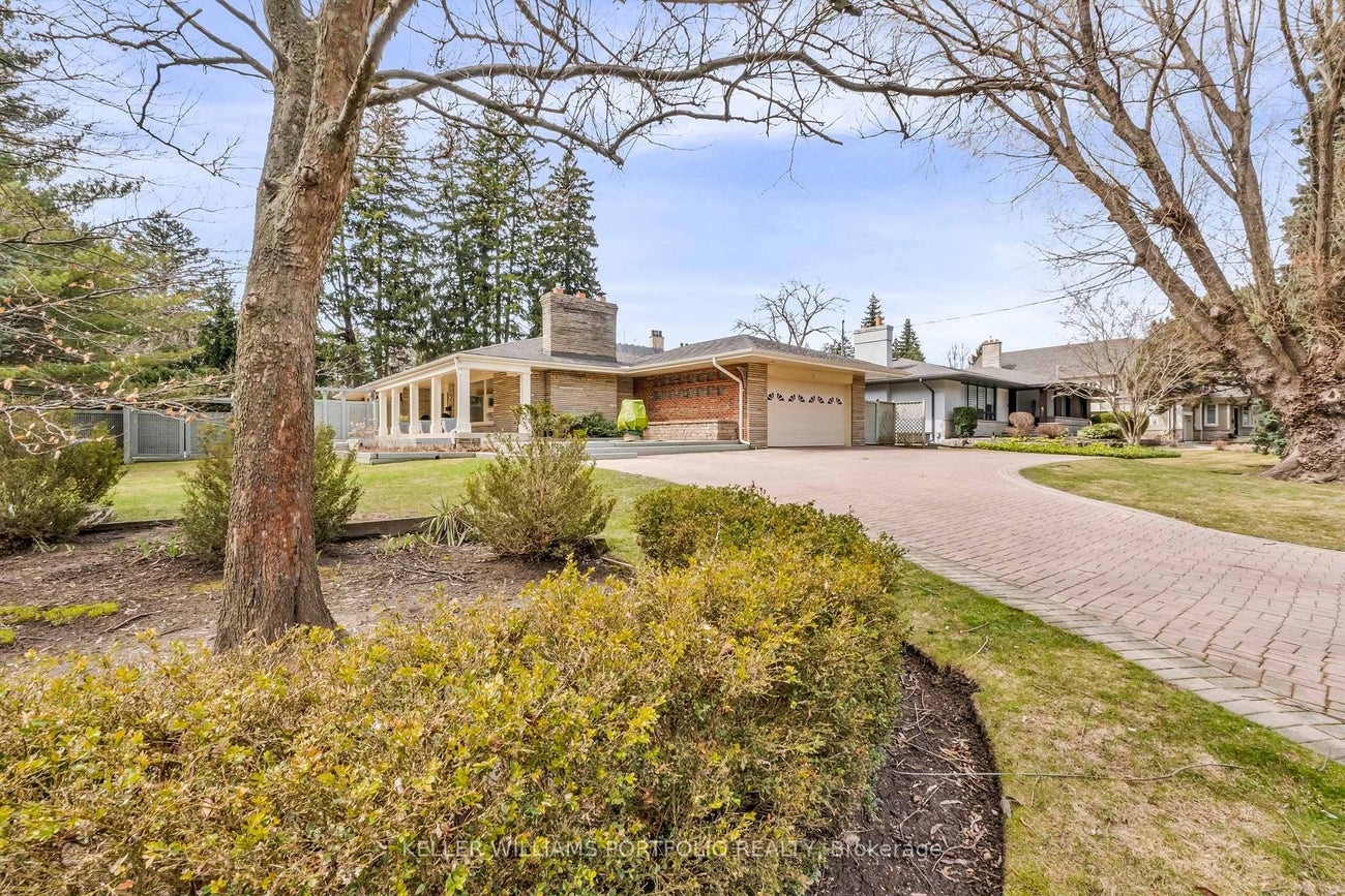 1123 Lakeshore Road E - 1013 - OO Old Oakville Detached for Sale, 2 + 3 Bedrooms (W12078047) #29