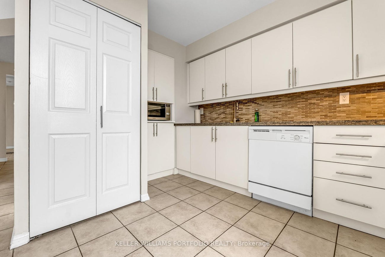 501 - 10 Laurelcrest Street - Queen Street Corridor Condo Apartment for Sale, 2 Bedrooms (W12257895) #13