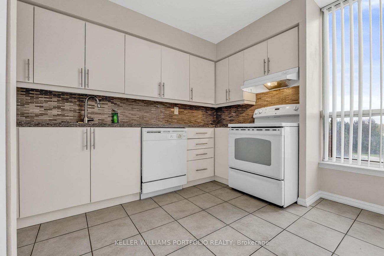 501 - 10 Laurelcrest Street - Queen Street Corridor Condo Apartment for Sale, 2 Bedrooms (W12528572)# - 9