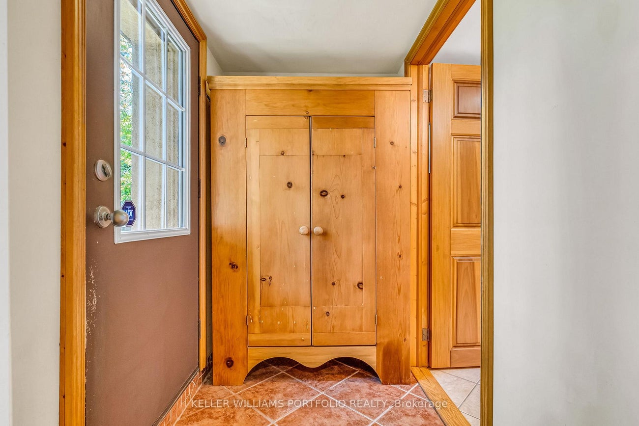 42 Forty First Street - Long Branch Detached for Sale, 1 + 1 Bedrooms (W12942650)# - 30