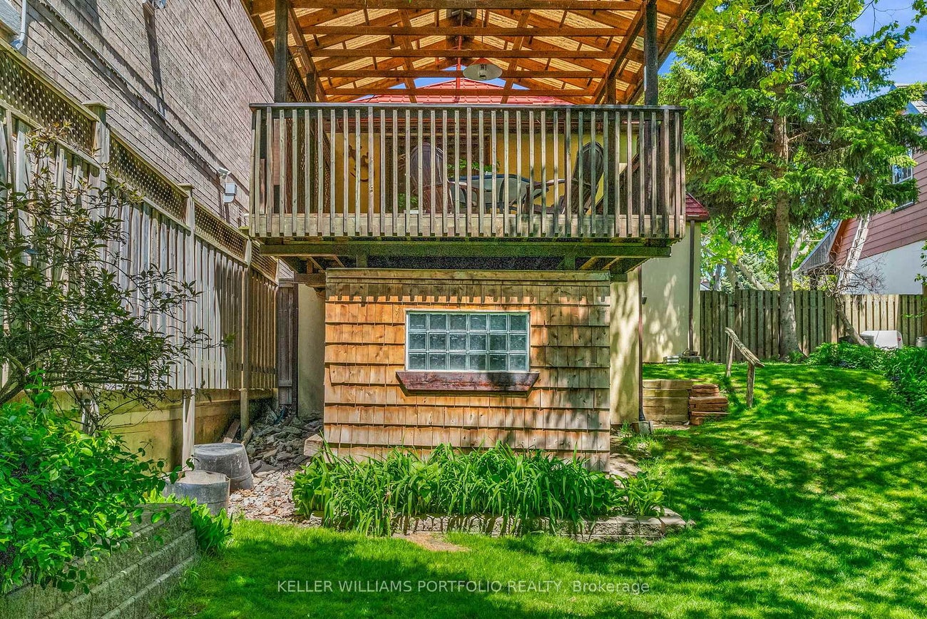 42 Forty First Street - Long Branch Detached for Sale, 1 + 1 Bedrooms (W12942650)# - 44