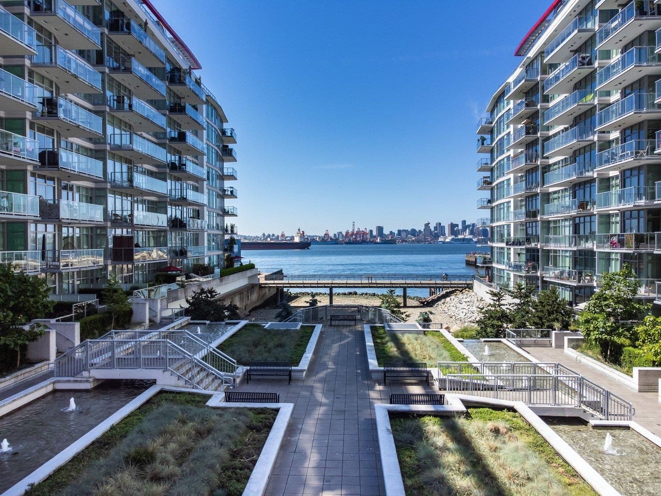 211 175 VICTORY SHIP WAY - Lower Lonsdale Apartment/Condo for sale, 1 Bedroom (R2706000) #21