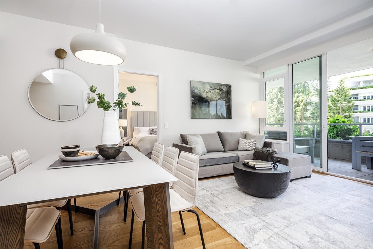 305 788 ARTHUR ERICKSON PLACE - Park Royal Apartment/Condo, 2 Bedrooms (R2857007) #2