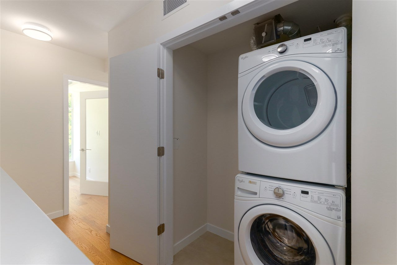 778 Arthur Erickson Place - Park Royal Townhouse for Sale, 2 Bedrooms (R2947556)# - 31