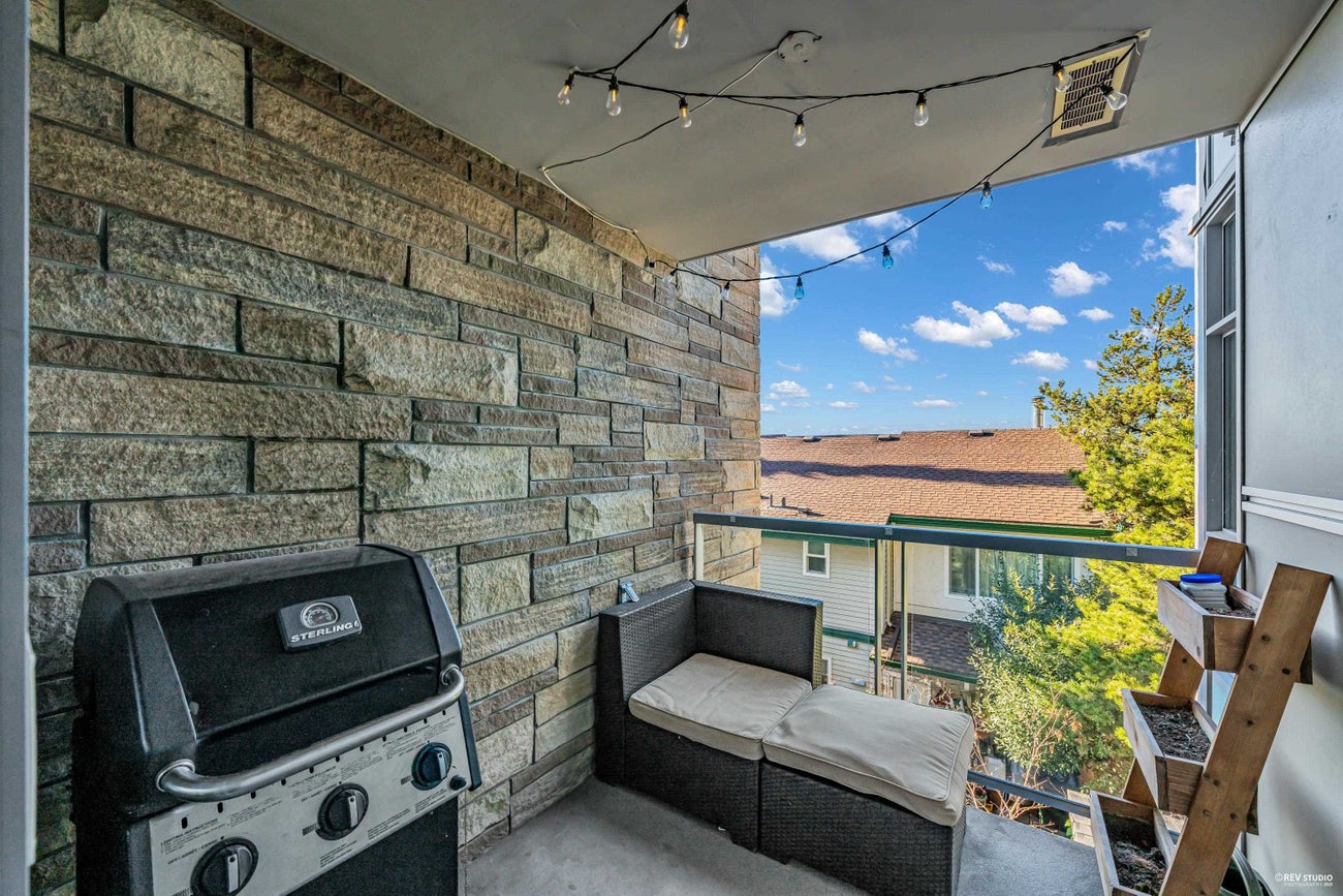 303 210 W 13TH STREET - Central Lonsdale Apartment/Condo, 1 Bedroom (R2960286) #18