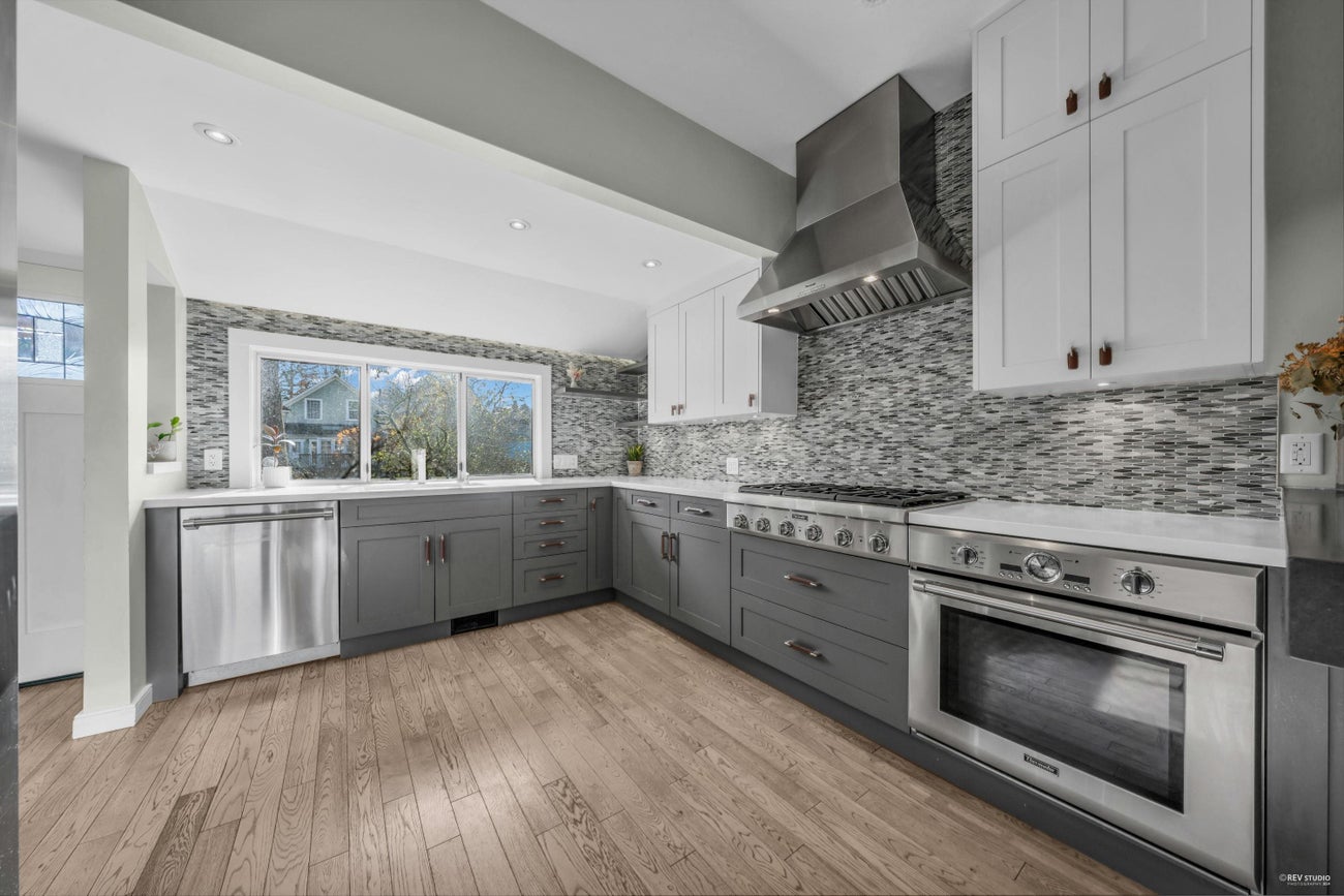 158 E 26th Avenue - Main Single Family Residence for Sale, 4 Bedrooms (R2985468) #3