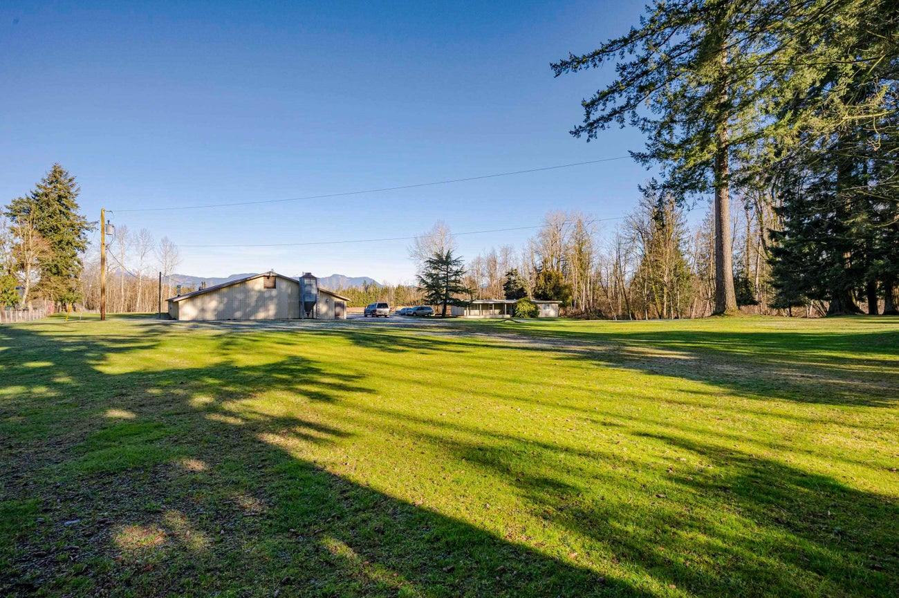 27071 64 Avenue - County Line Glen Valley Single Family Residence for Sale, 3 Bedrooms (R2960542) #33