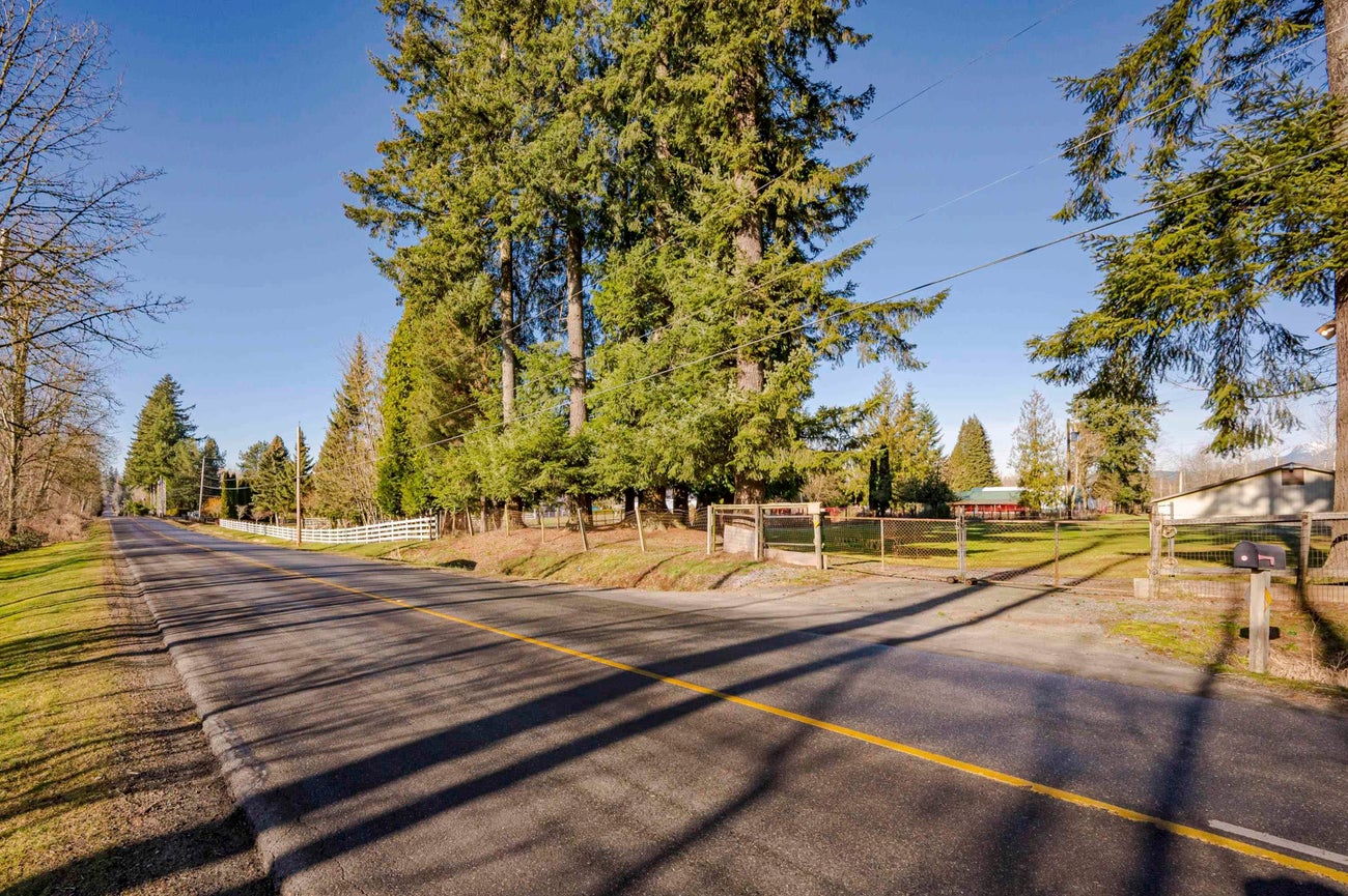 27071 64 Avenue - County Line Glen Valley Single Family Residence for Sale, 3 Bedrooms (R2960542) #35