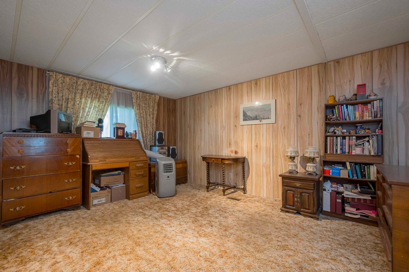 11 - 2306 198 Street - Brookswood Langley Manufactured Home for Sale, 3 Bedrooms (R2987321) #18