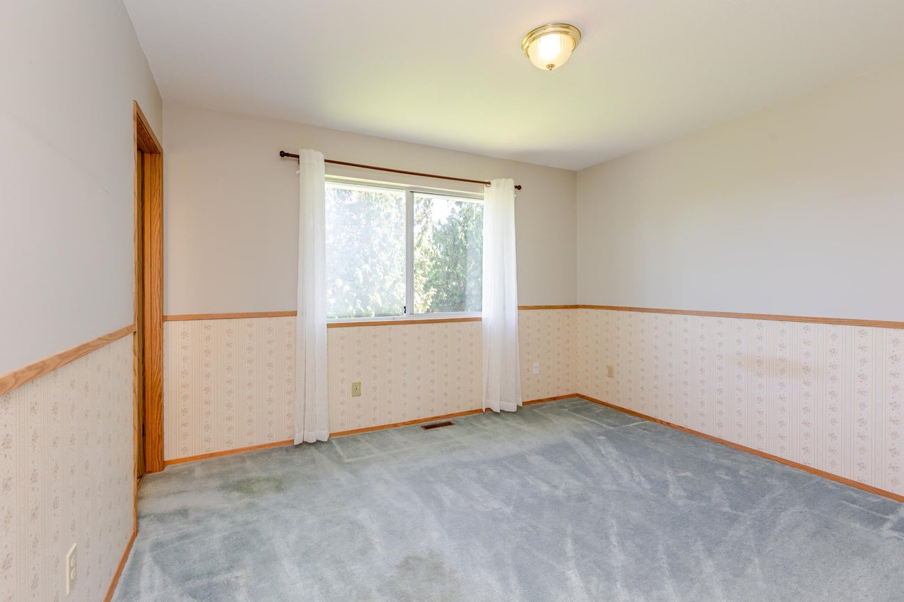 2978 266a Street - Aldergrove Langley Single Family Residence for Sale, 4 Bedrooms (R2998039) #17