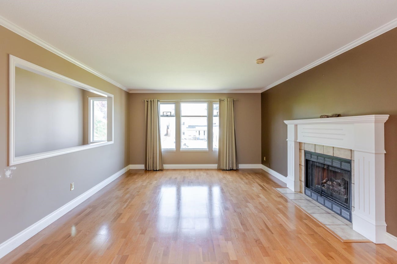 2978 266a Street - Aldergrove Langley Single Family Residence for Sale, 4 Bedrooms (R2998039) #7
