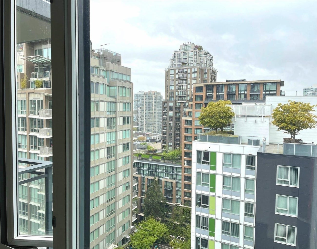 1707-1082 Seymour Street Vancouver BC V6B 1X9 - Downtown VW Apartment/Condo for sale, 1 Bedroom (R2684767) #3