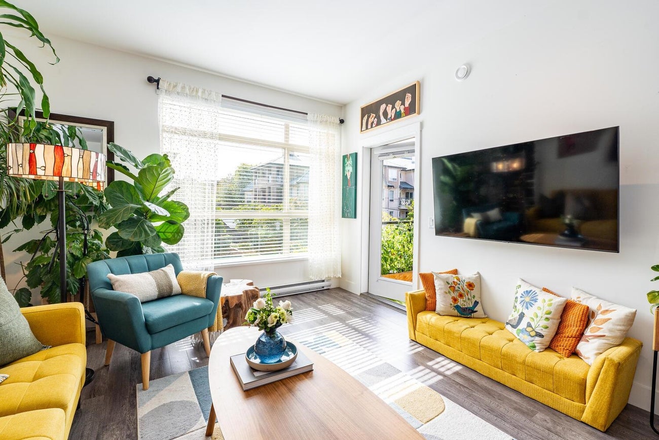 211 2436 KELLY AVENUE - Central Pt Coquitlam Apartment/Condo, 1 Bedroom (R2927974) #2