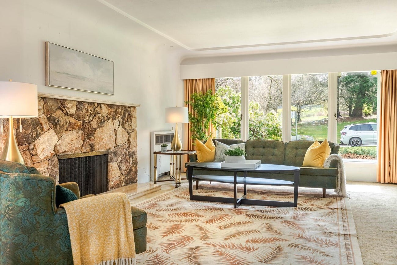 349 Midlothian Street - Cambie Single Family Residence for Sale, 5 Bedrooms (R3054974)# - 5