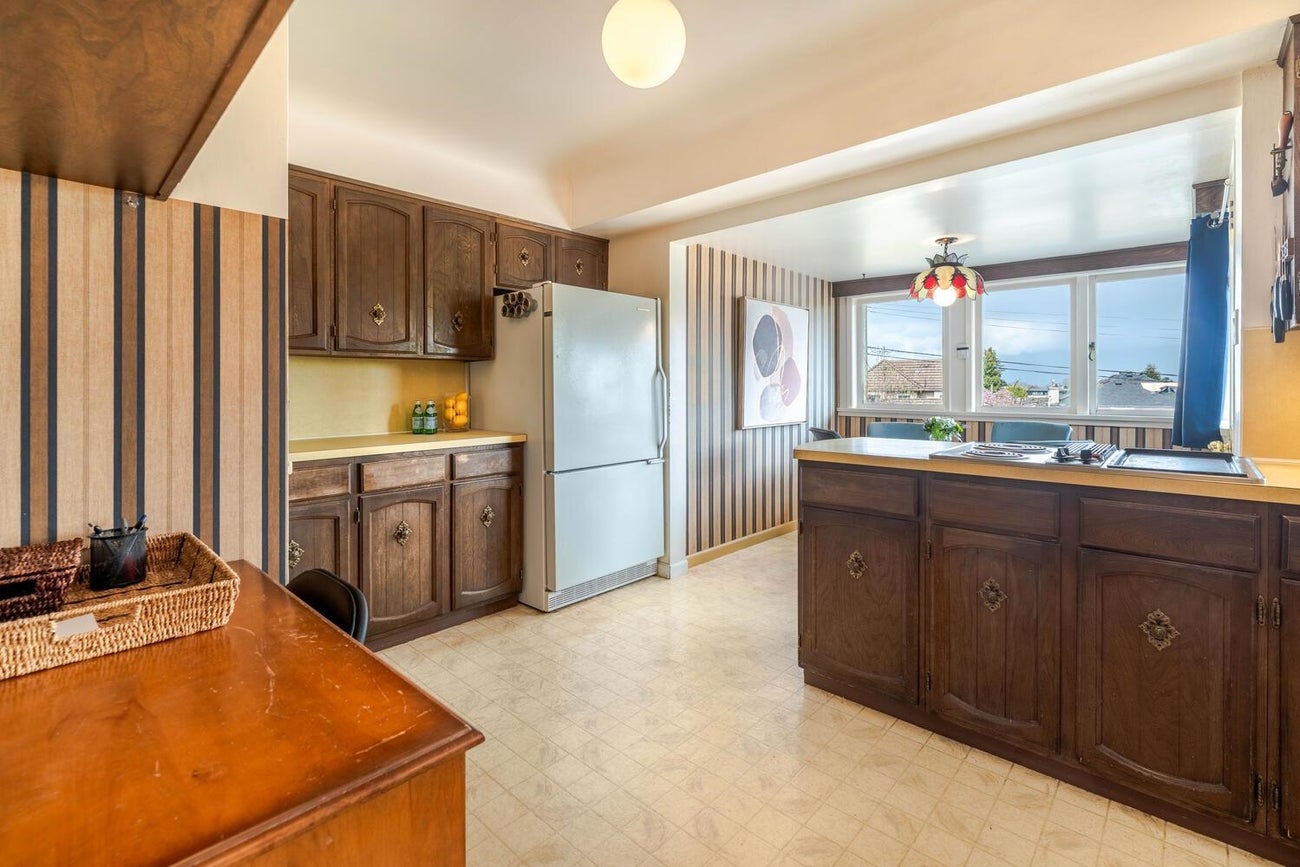 349 Midlothian Street - Cambie Single Family Residence for Sale, 5 Bedrooms (R3054974)# - 8