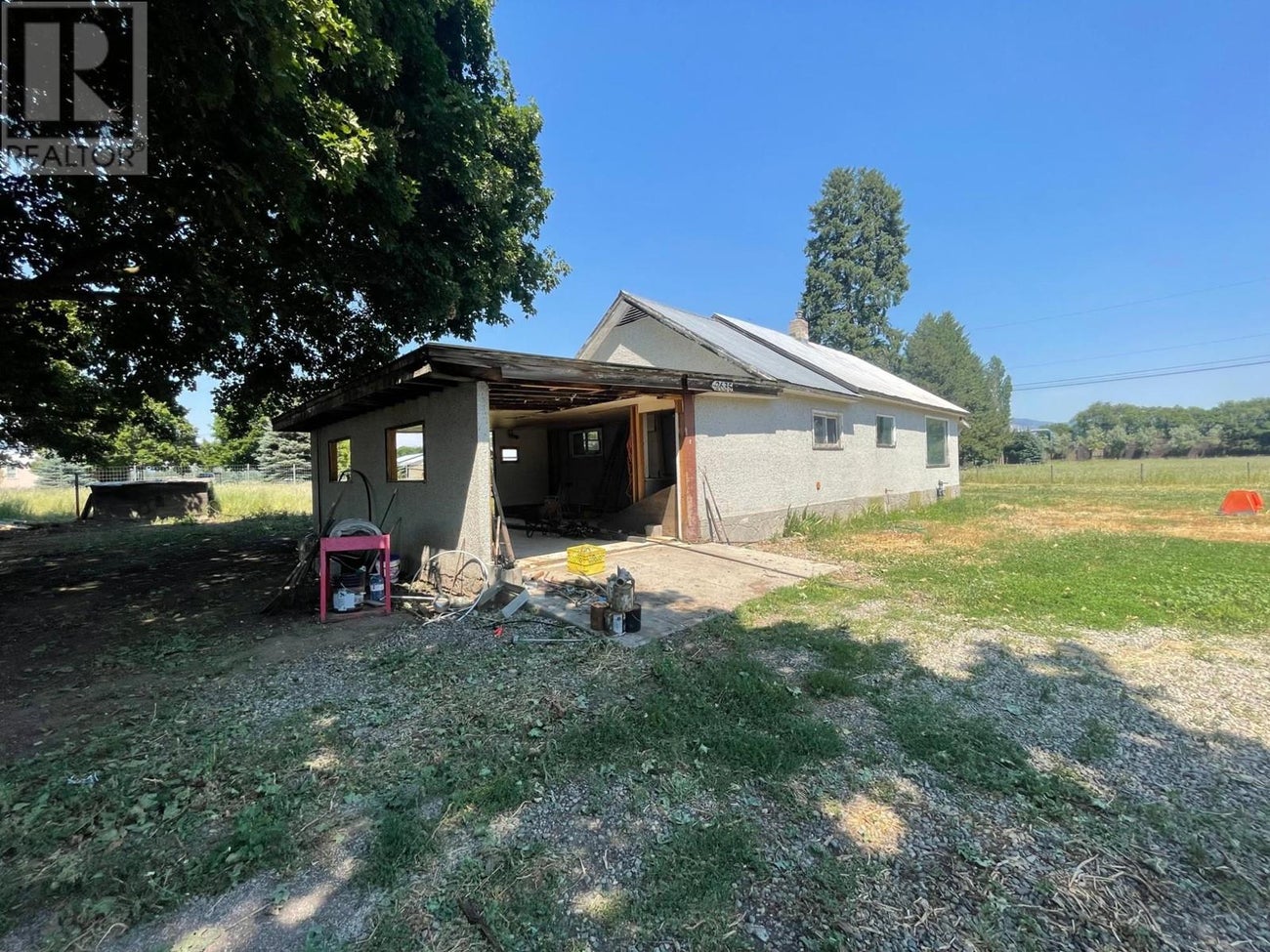 2635 CARSON Road - Grand Forks House for Sale, 3 Bedrooms (2478259) #1