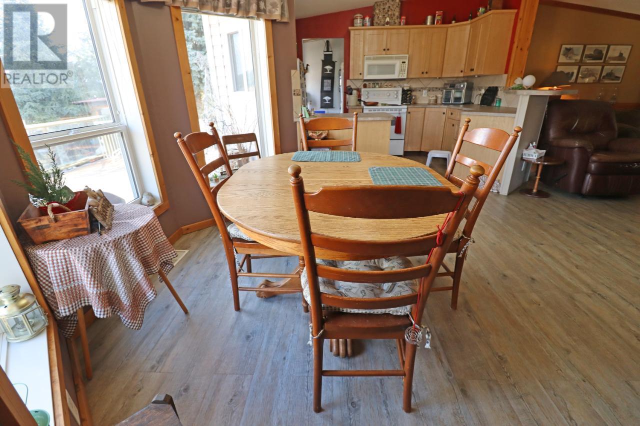 3474 DAVY Road - Grand Forks Manufactured Home for Sale, 2 Bedrooms (10341257) #16
