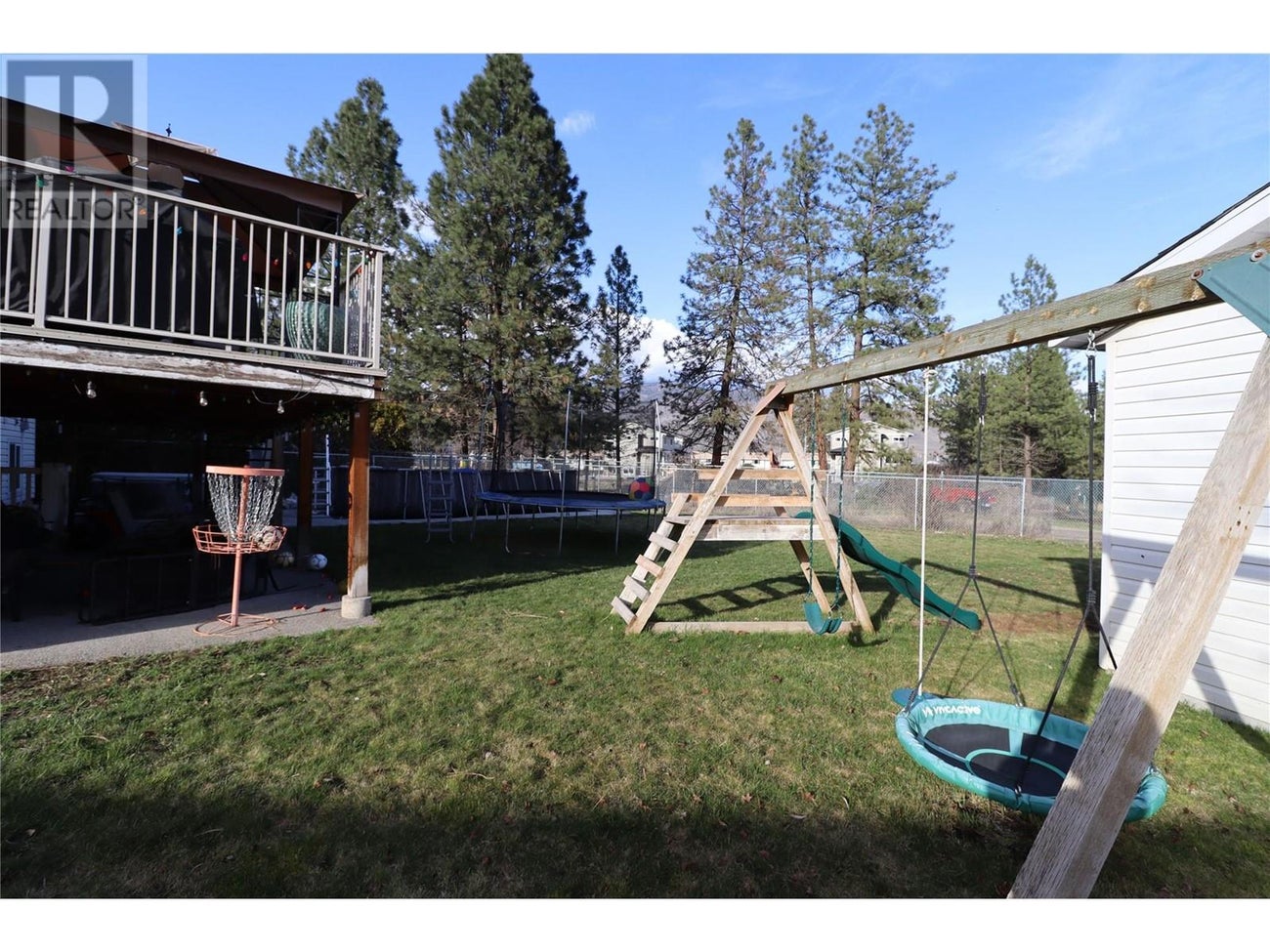 2240 SELKIRK Place - Grand Forks House for Sale, 5 Bedrooms (10341871) #30