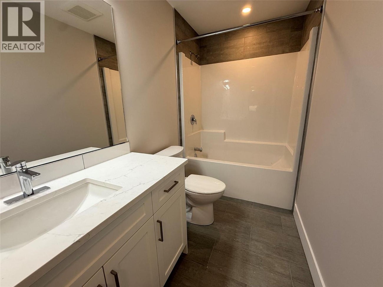 6060 19th Street - Grand Forks Single Family for Sale, 3 Bedrooms (10343647)# - 9