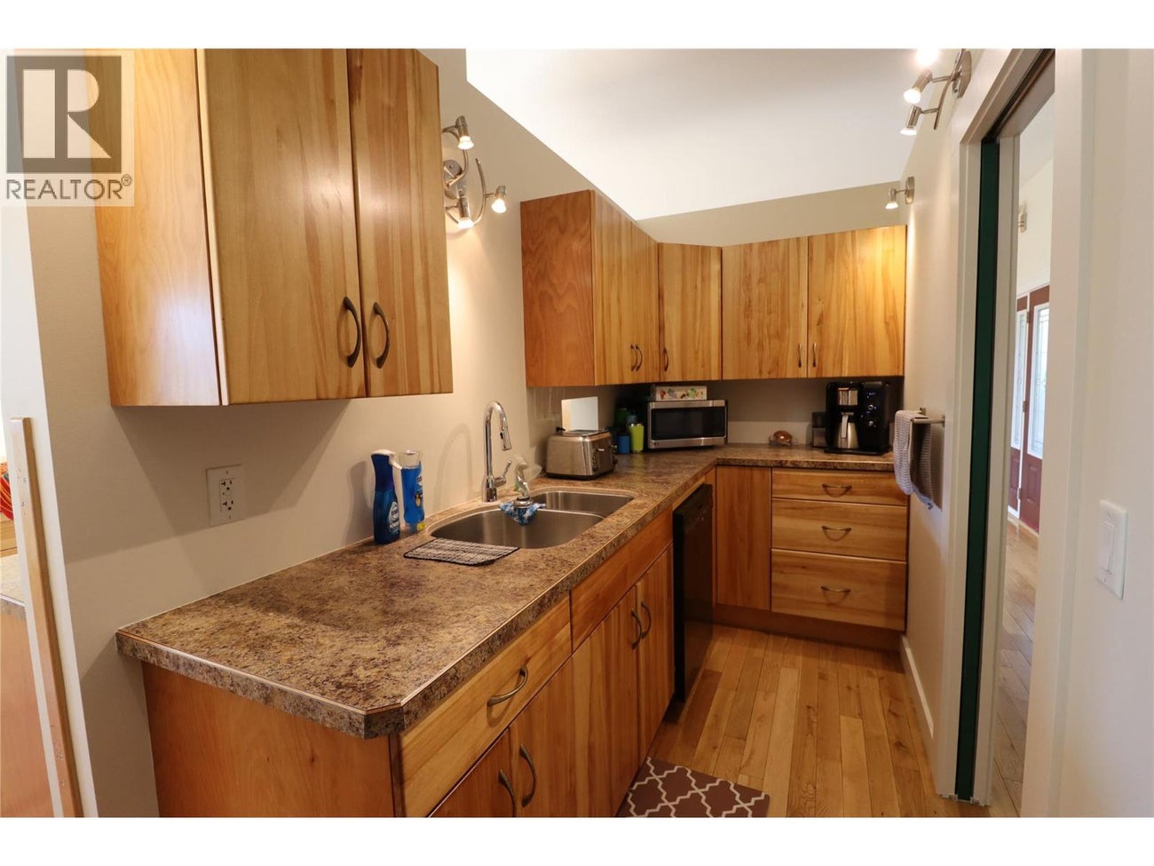 3285 EAGLE RIDGE Road - Grand Forks House for Sale, 3 Bedrooms (10344047) #24