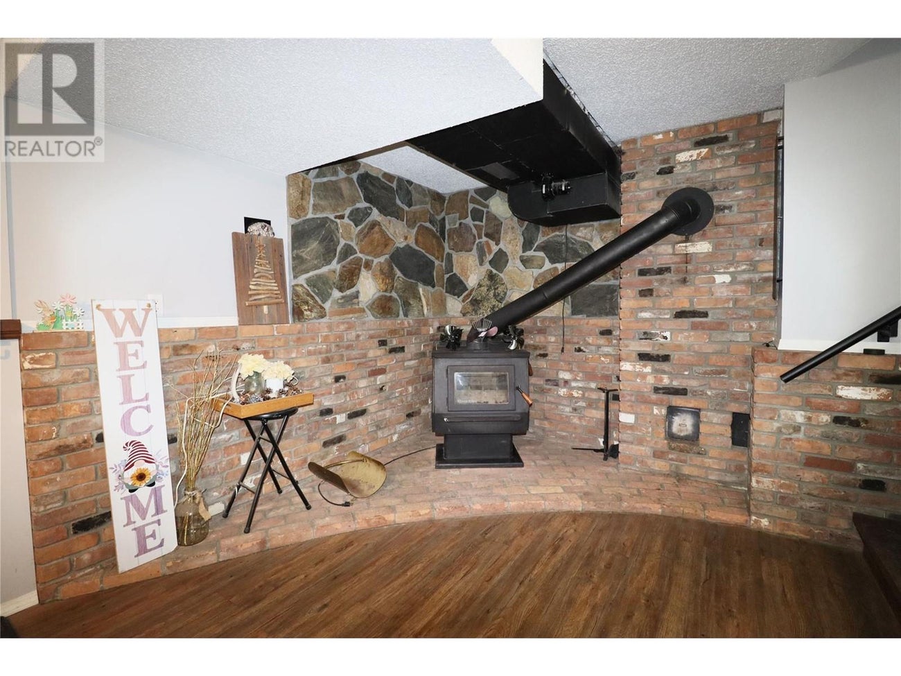 7661 Phoenix Way - Grand Forks House for Sale, 4 Bedrooms (10345724) #23