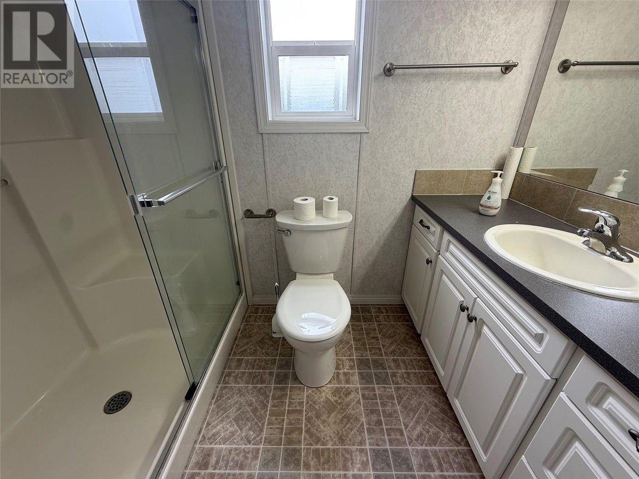 7225 Boundary Drive Unit# 24 - Grand Forks Manufactured Home for Sale, 2 Bedrooms (10348369) #14
