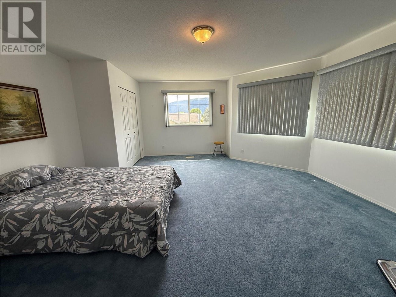 7760 Columbia Drive - Grand Forks Single Family for Sale, 4 Bedrooms (10349002)# - 23