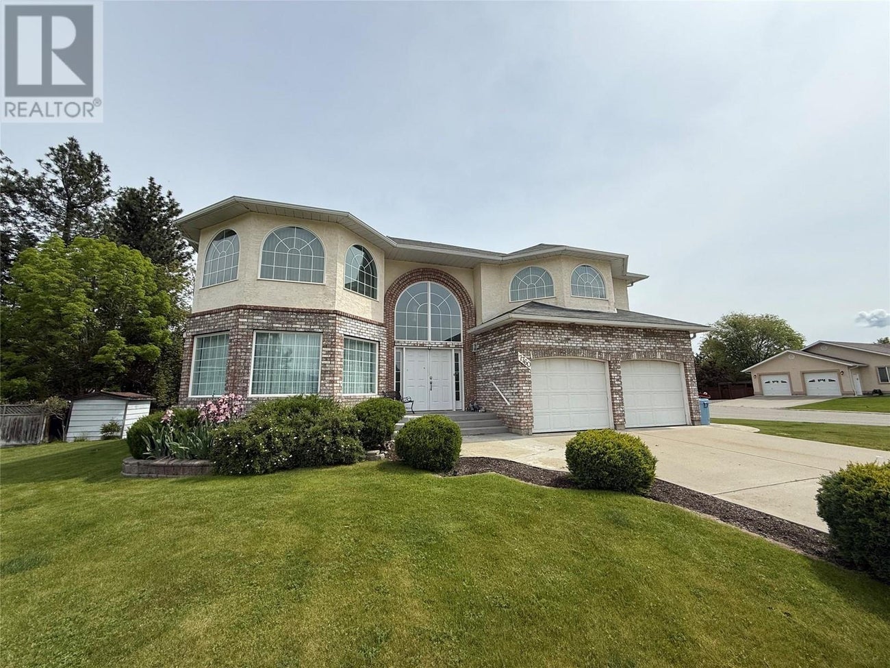 7760 Columbia Drive - Grand Forks House for Sale, 4 Bedrooms (10349002) #3