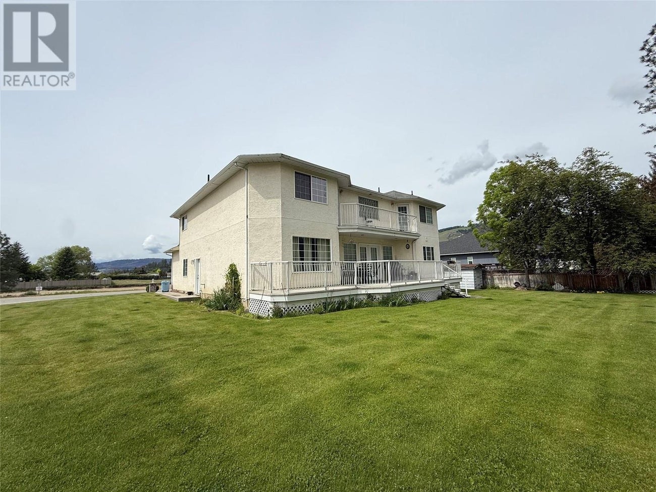 7760 Columbia Drive - Grand Forks House for Sale, 4 Bedrooms (10349002) #5