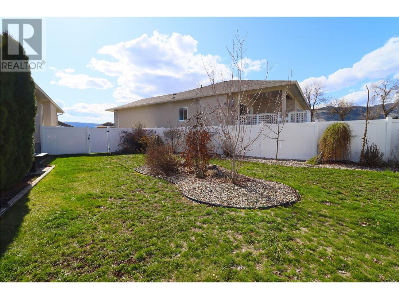 2160 BRYCEN Place - Grand Forks Single Family for Sale, 5 Bedrooms (10349553)# - 21