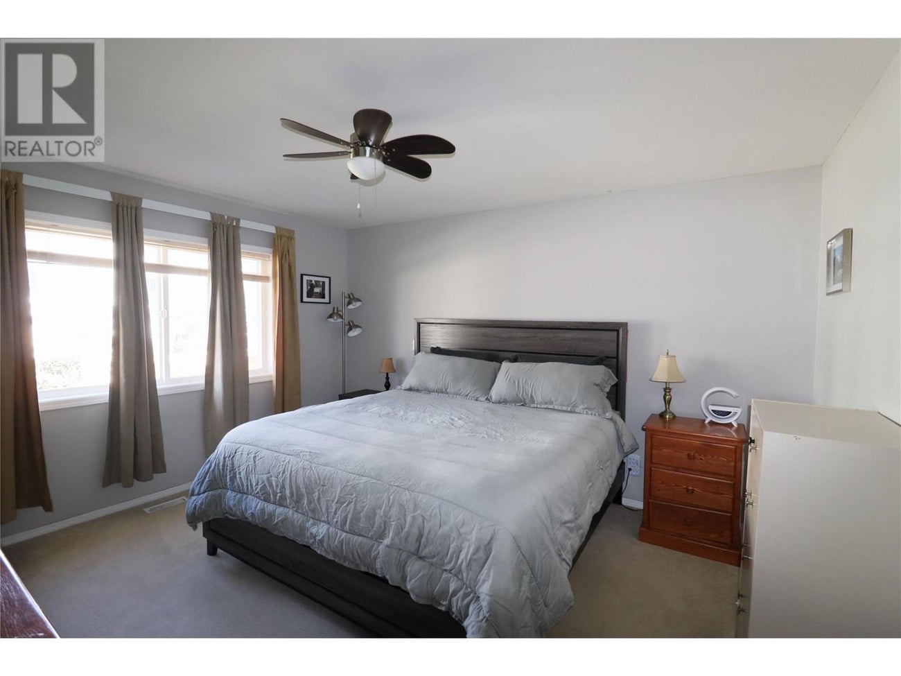 2160 BRYCEN Place - Grand Forks Single Family for Sale, 5 Bedrooms (10349553)# - 39