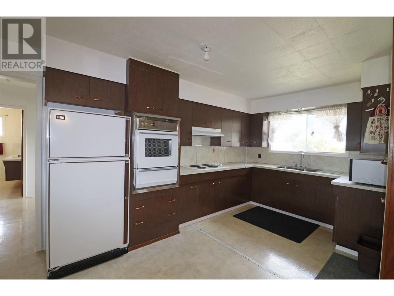 7540 21st Street - Grand Forks House for Sale, 5 Bedrooms (10354045) #3