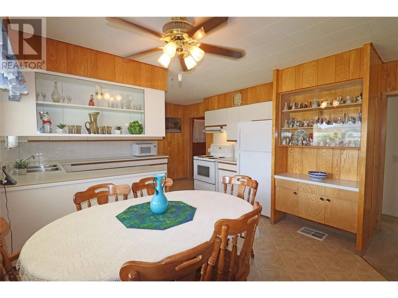 6275 College Road - Grand Forks Single Family for Sale, 4 Bedrooms (10354049)# - 12