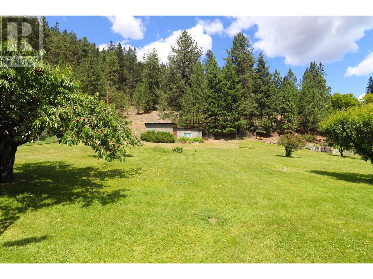 6275 College Road - Grand Forks Single Family for Sale, 4 Bedrooms (10354049)# - 29