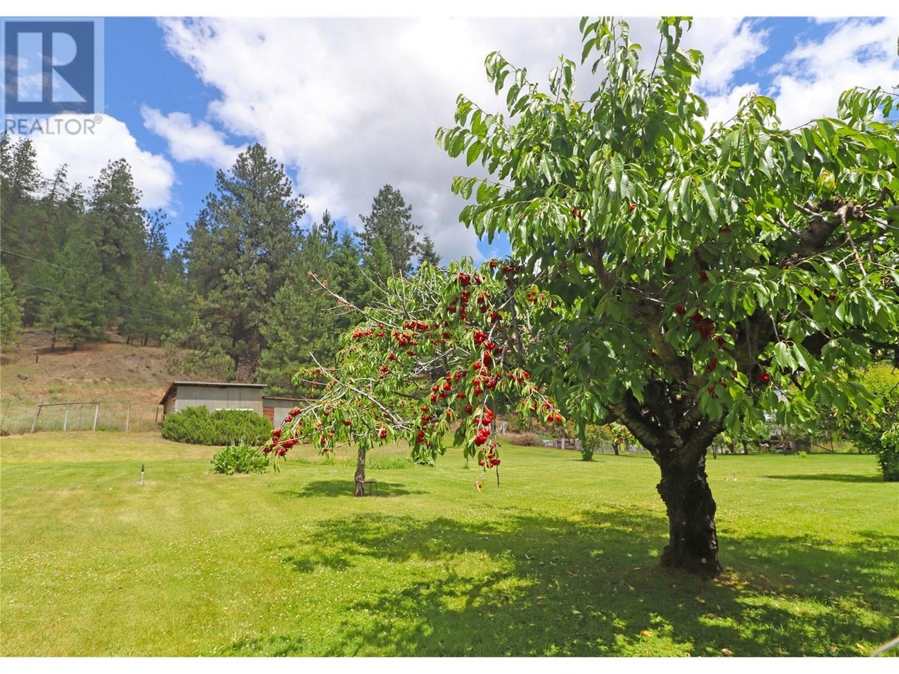 6275 College Road - Grand Forks Single Family for Sale, 4 Bedrooms (10354049)# - 30