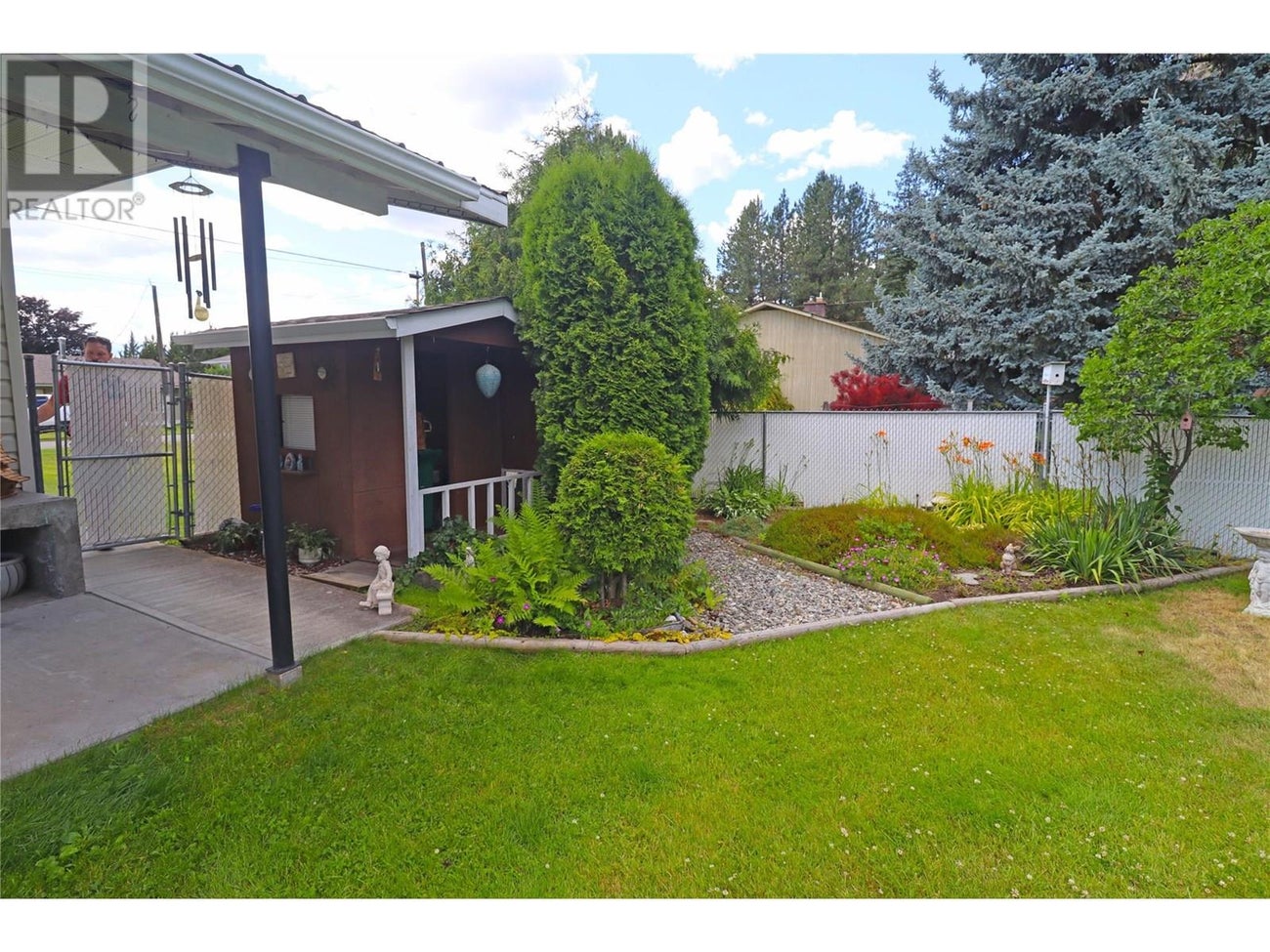 6275 College Road - Grand Forks Single Family for Sale, 4 Bedrooms (10354049)# - 32