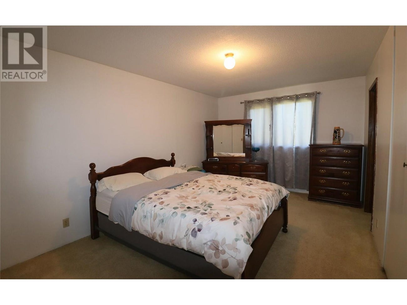 5750 Reservoir Road - Grand Forks House for Sale, 4 Bedrooms (10355821) #9