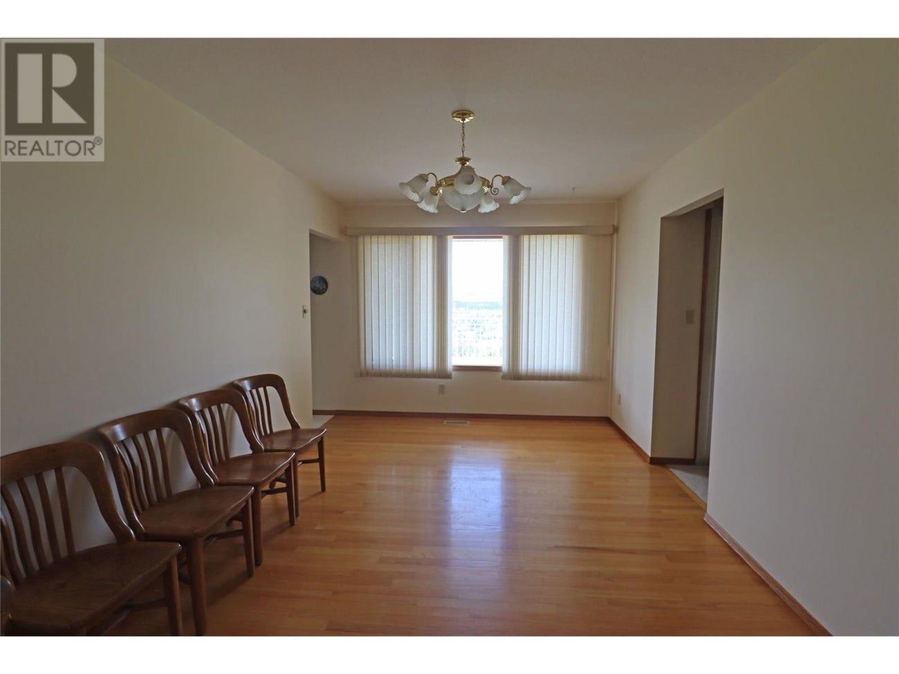 210 WINNIPEG Avenue - Grand Forks Single Family for Sale, 3 Bedrooms (10355820)# - 21