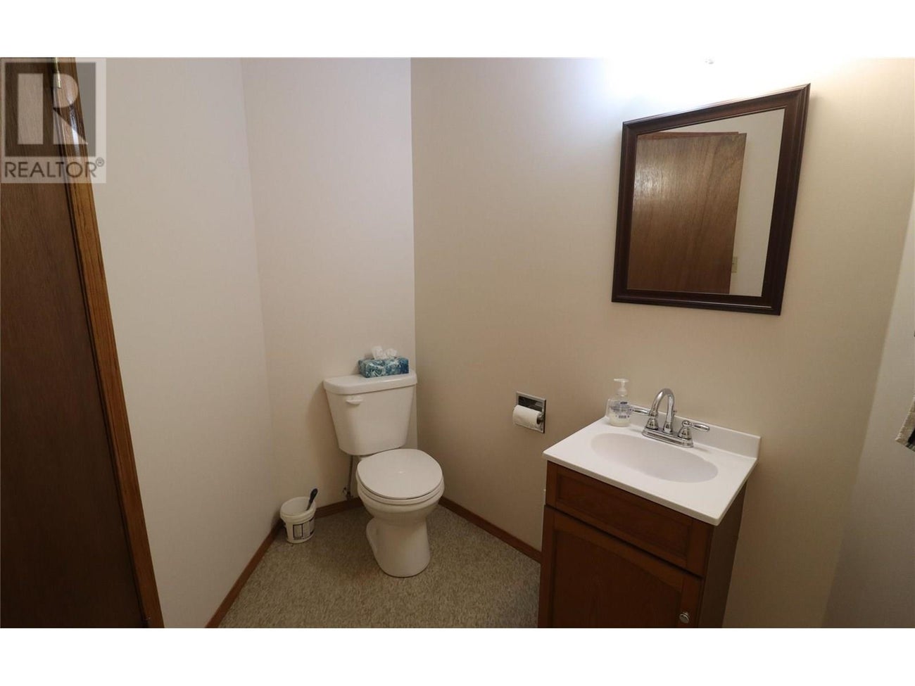 210 WINNIPEG Avenue - Grand Forks House for Sale, 3 Bedrooms (10355820) #35