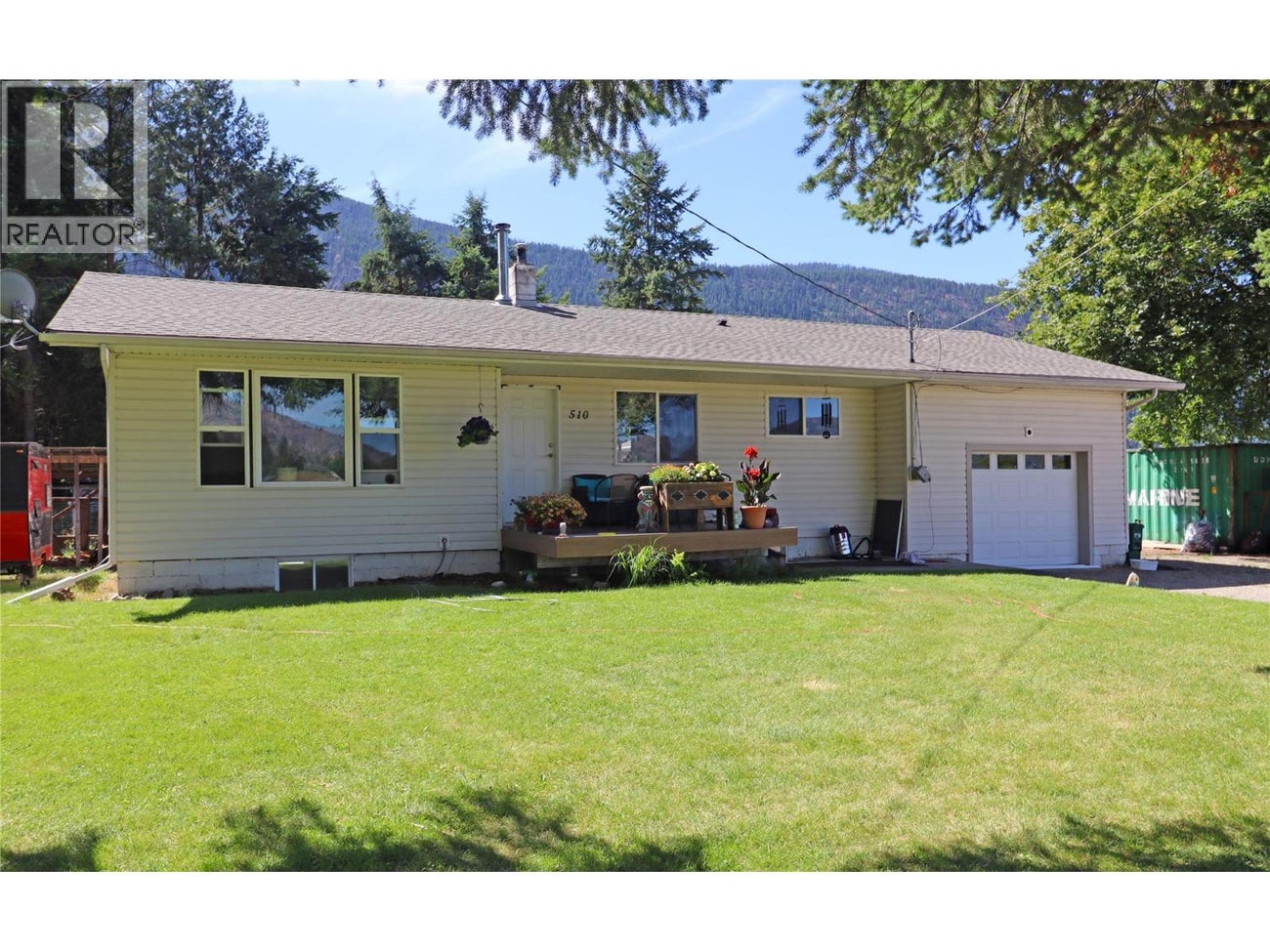 510 CARSON Road - Grand Forks House for Sale, 3 Bedrooms (10359098) #1