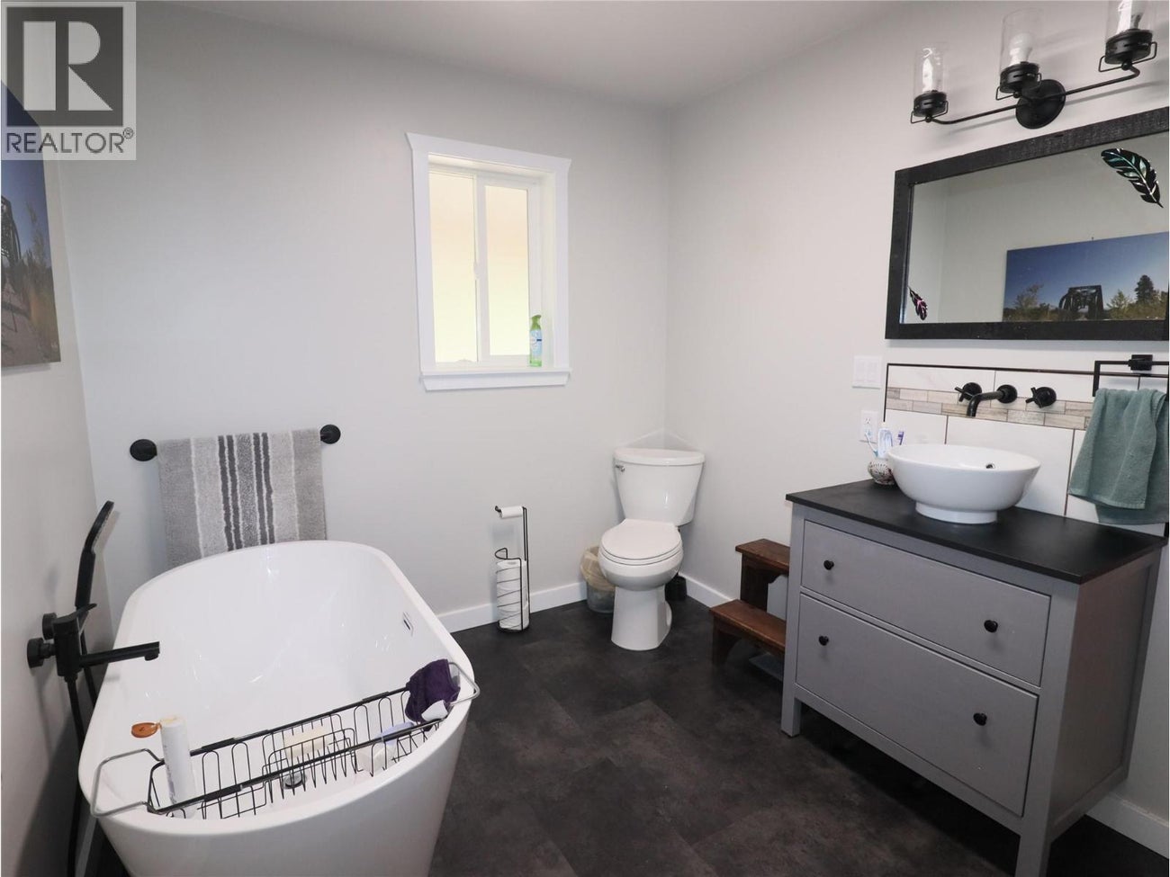 510 CARSON Road - Grand Forks Single Family for Sale, 3 Bedrooms (10359098)# - 23