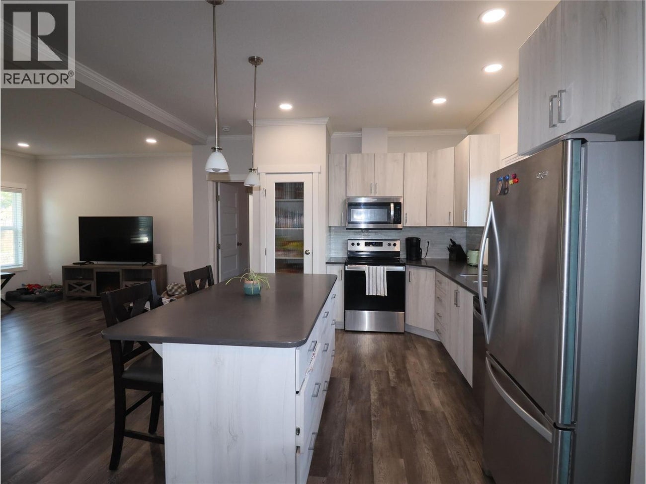 7654 18TH Street - Grand Forks Single Family for Sale, 3 Bedrooms (10360467)# - 7