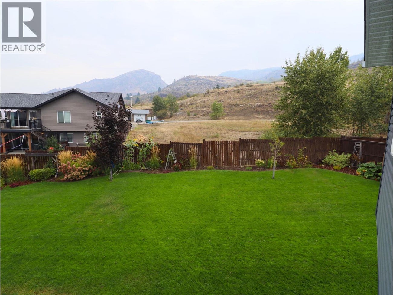 251 GOLDEN Way - Grand Forks House for Sale, 4 Bedrooms (10362880) #15