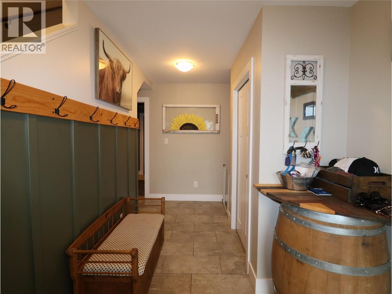 251 GOLDEN Way - Grand Forks House for Sale, 4 Bedrooms (10362880) #34