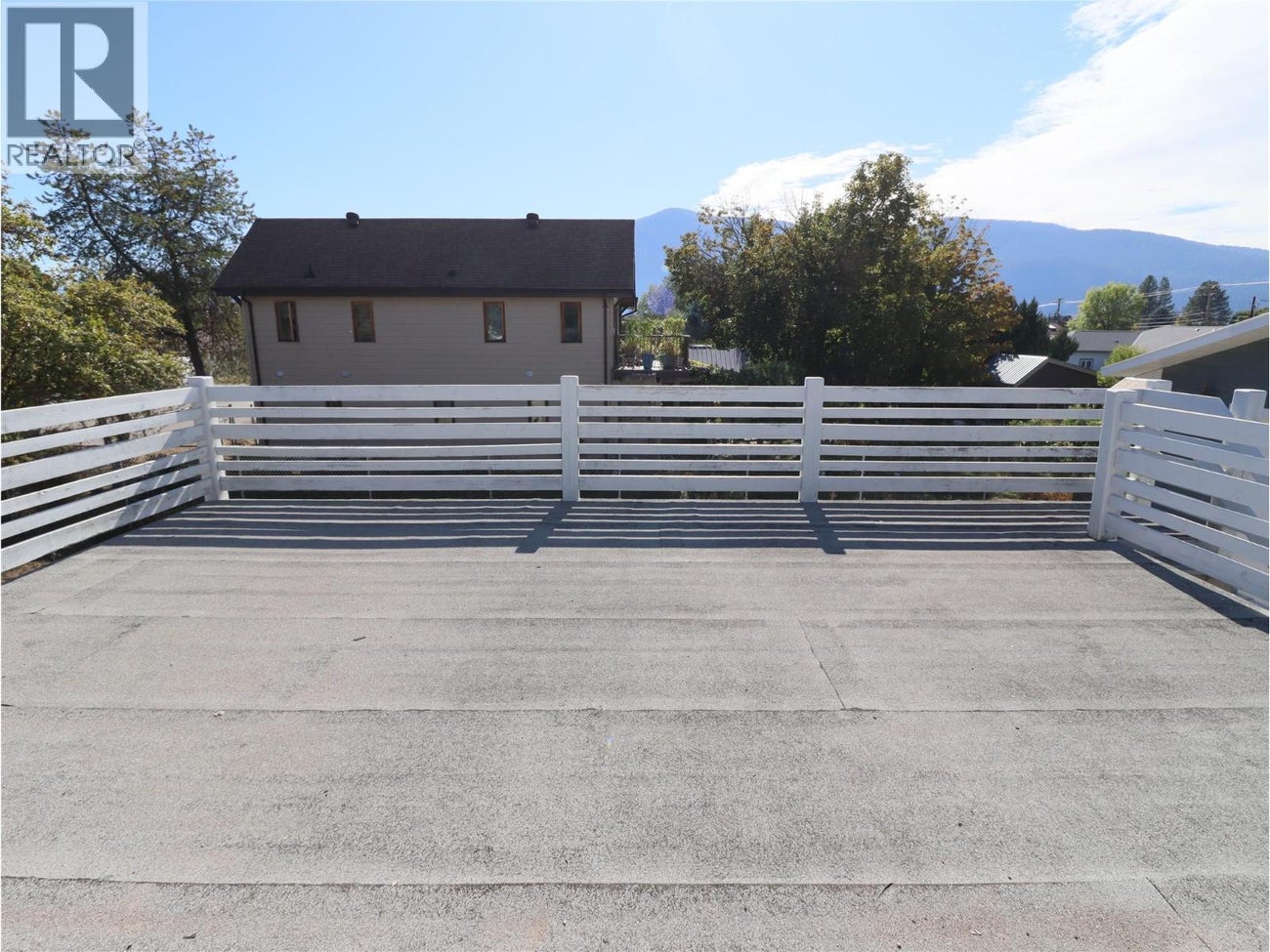 7689 21st Street - Grand Forks Single Family for Sale, 3 Bedrooms (10364313)# - 32