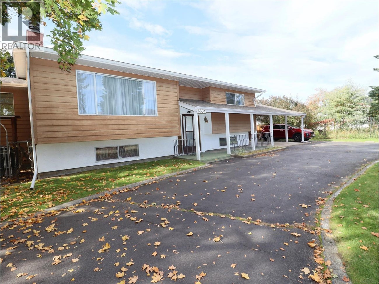 6667 Boundary Drive - Grand Forks Single Family for Sale, 3 Bedrooms (10366009)# - 2