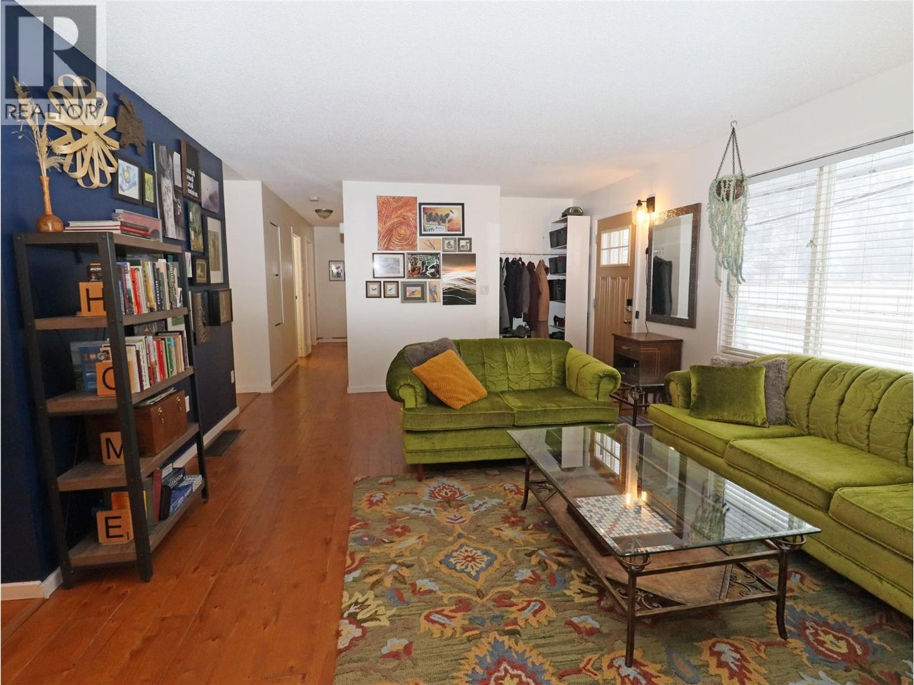 7665 BOUNDARY Drive - Grand Forks House for Sale, 4 Bedrooms (10370932)# - 10